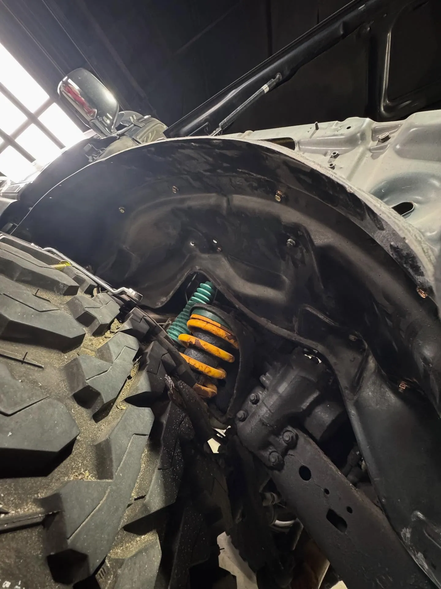 ランクル80 フロントFRPインナーフェンダー✨