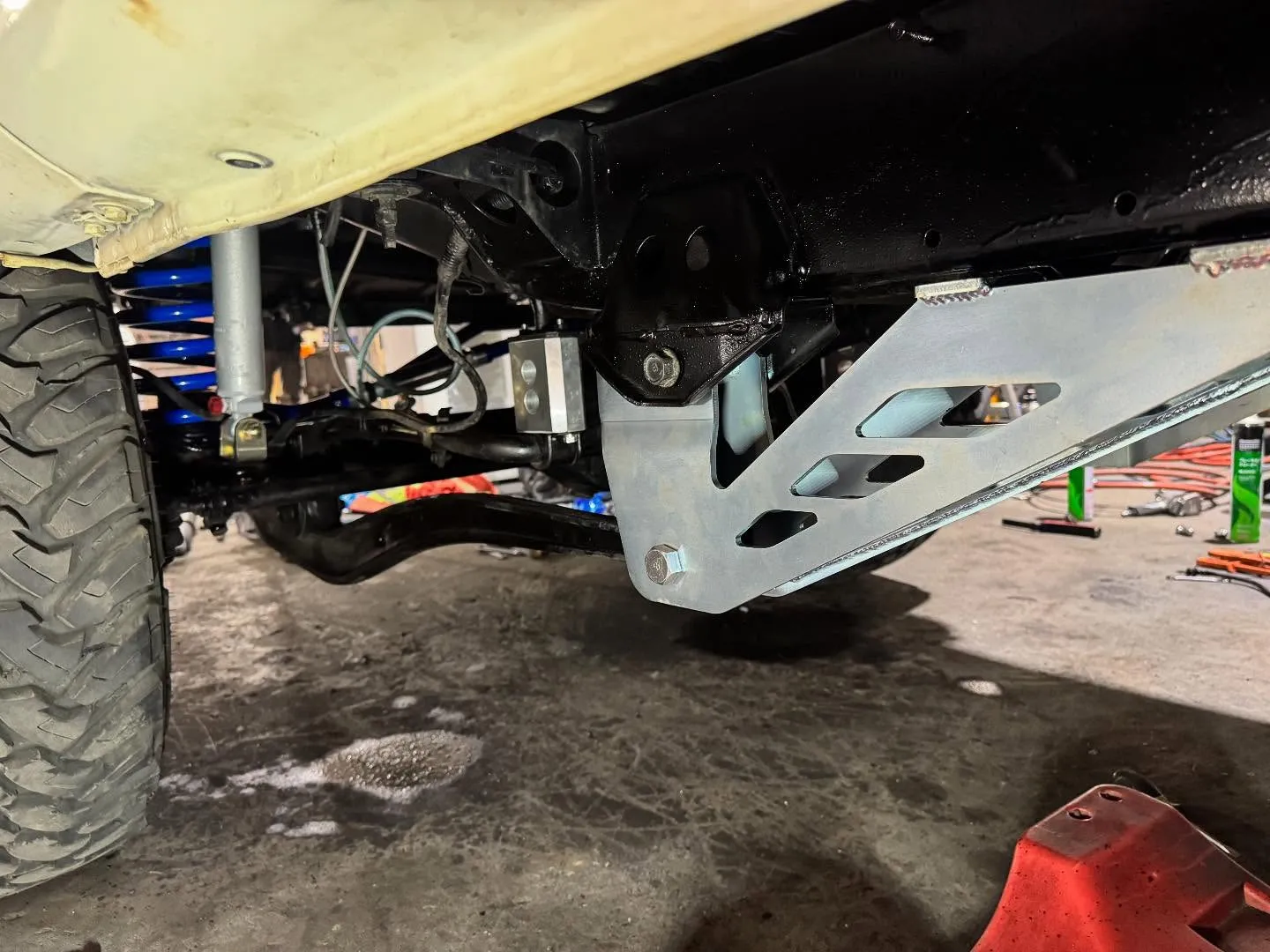 ランクル80 リフトアップ✨