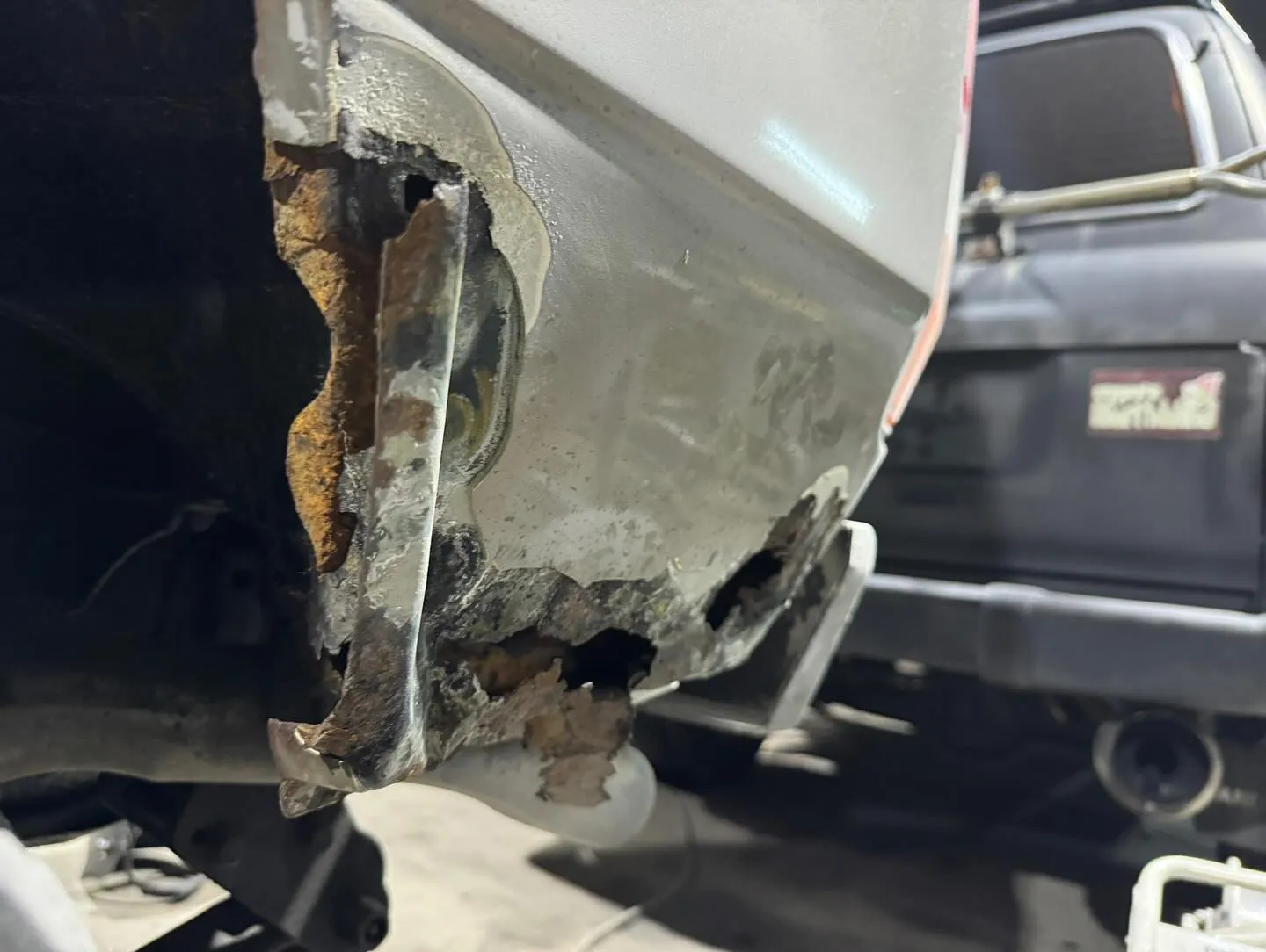 ランクル73 サビ修理、板金塗装✨