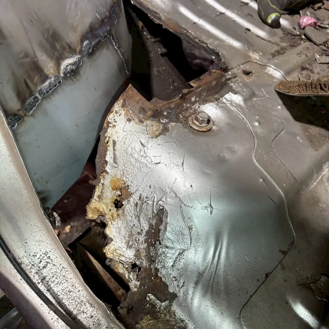 ランクル60 板金塗装✨