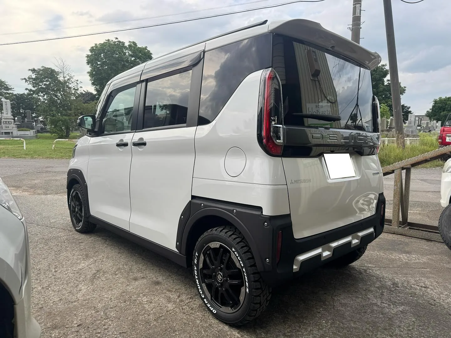 デリカミニ🚙ベッドライナービースト塗装✨