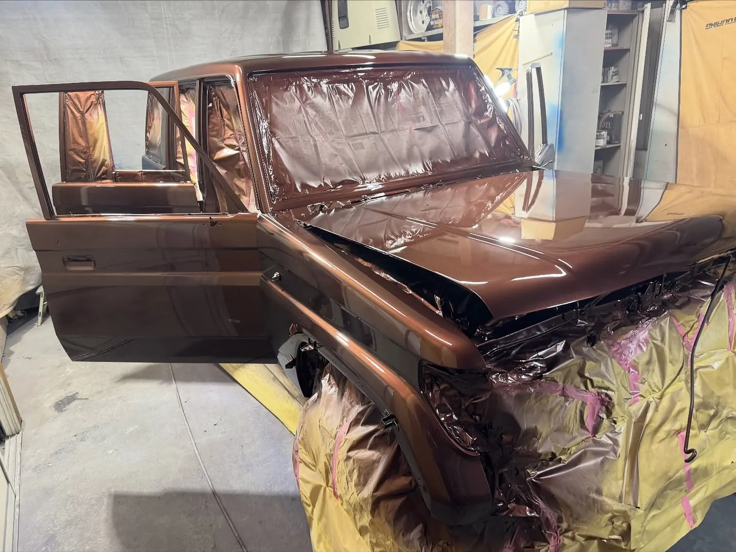 ランドクルーザー　78プラド　全塗装