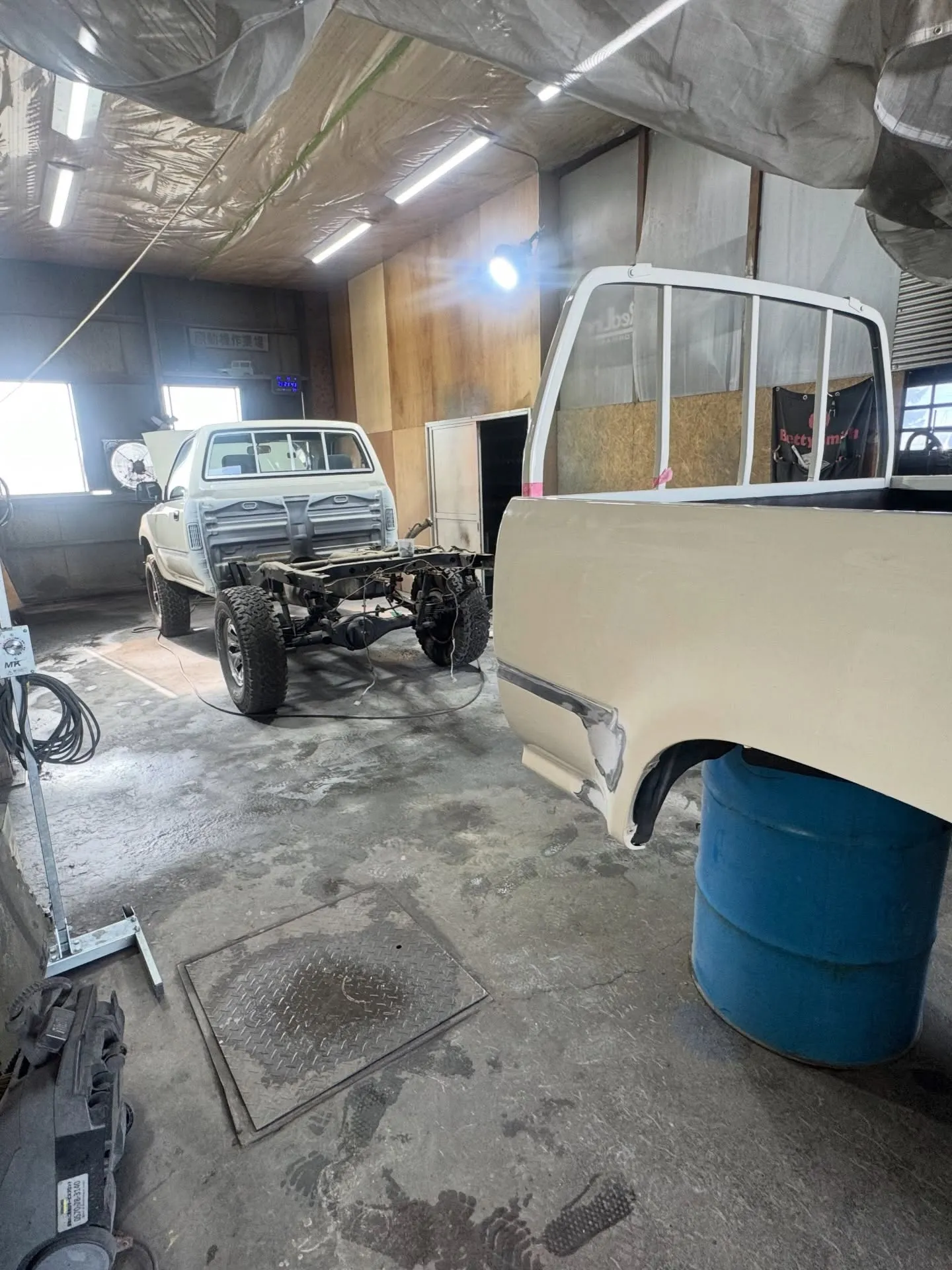 ハイラックス全塗装⭐️