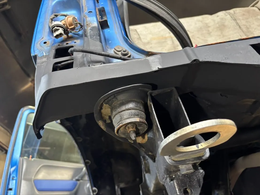 ジムニーJB23ボディマウント修理👨🔧